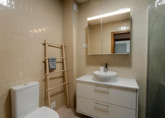 40 - Me And The Sea * פרל