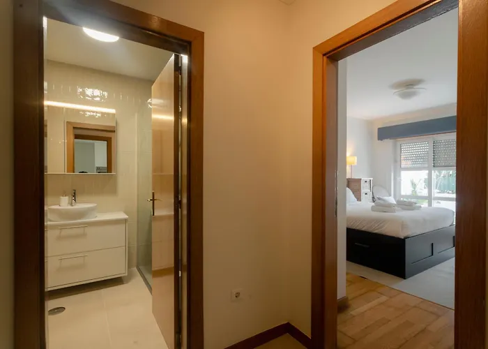 40 - Me And The Sea *